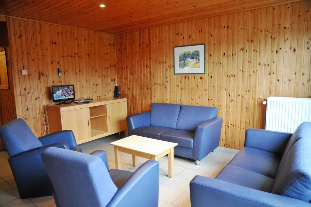Les Doyards Hotel Vielsalm Phòng bức ảnh
